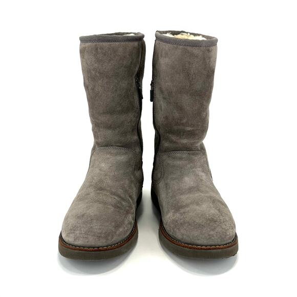 UGG Australia Gray Short Winter Boot Sz 6 Suede Wool Cold Weather Flat Mid-Calf - Picture 5 of 12
